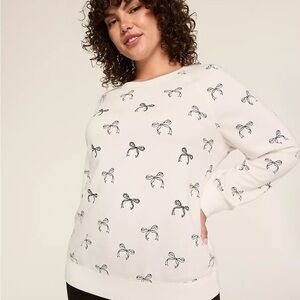 Lane bryant NWT size 18/20 White Bow-Print Women's Sweatshirt